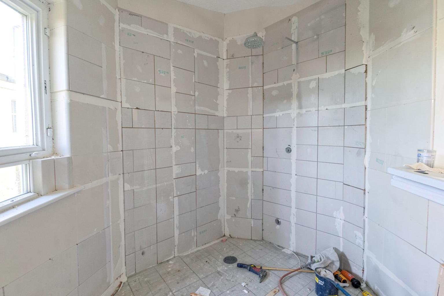 Bathroom Remodels in Florida: Why Waterproofing Comes First